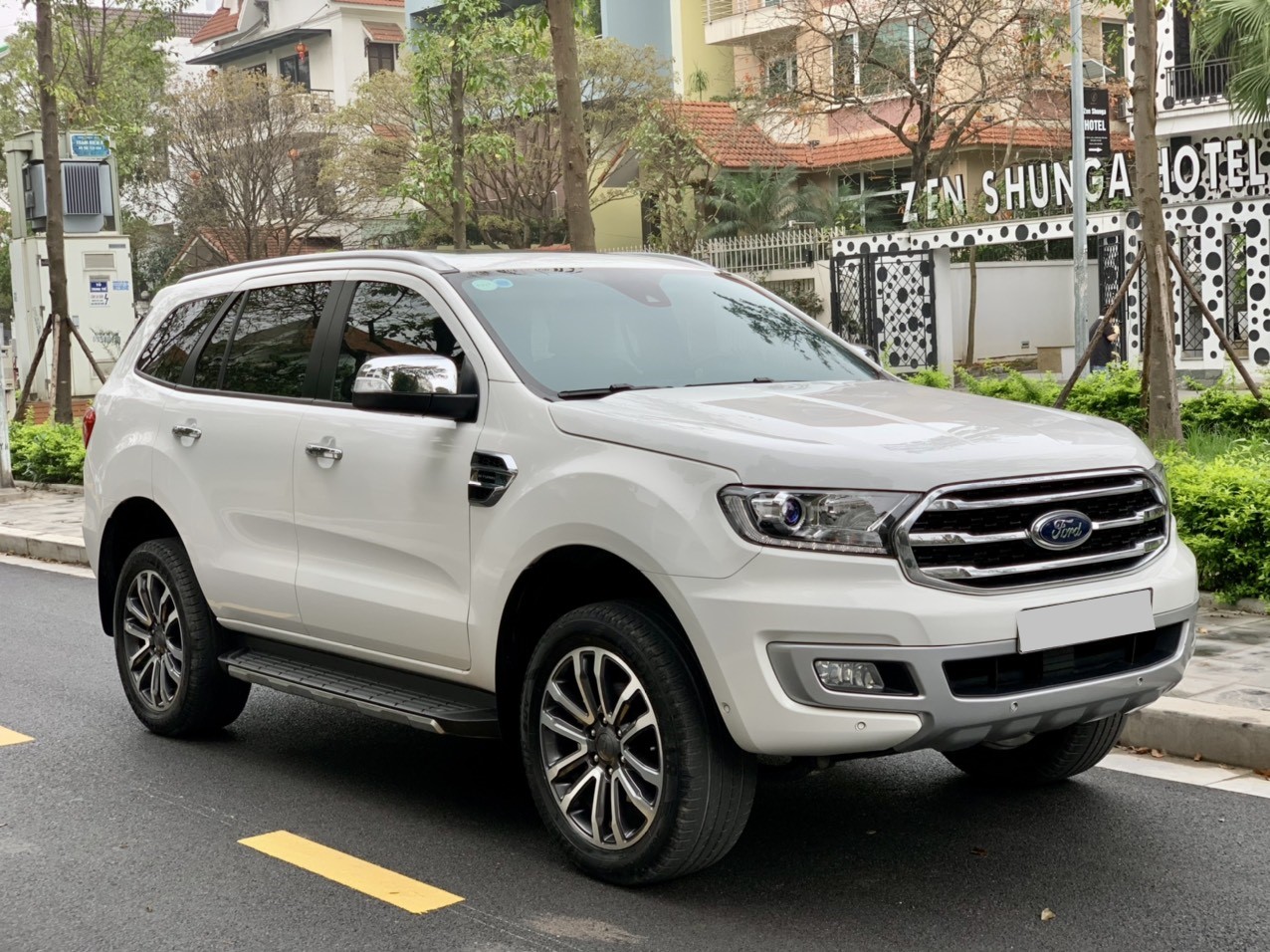 Ford Everest Titanium 20L 4x4 AT 2019 Đã bán  Ecoauto Chuyên mua bán  trao đổi ký gửi Sửa chữa bảo dưỡng các loại xe ô tô